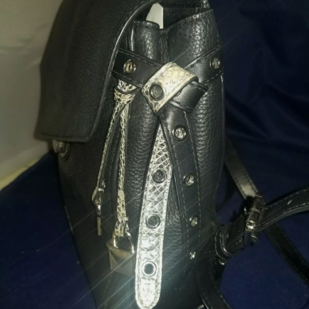 Small/Medium Michael Kors Bristol backpack -Preowned- Good Condition - Picture 12 of 13